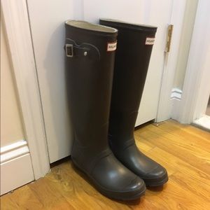 Chocolate Brown Matte Hunter Rain Boots (9)