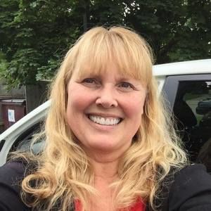 Meet your Posher, Karen