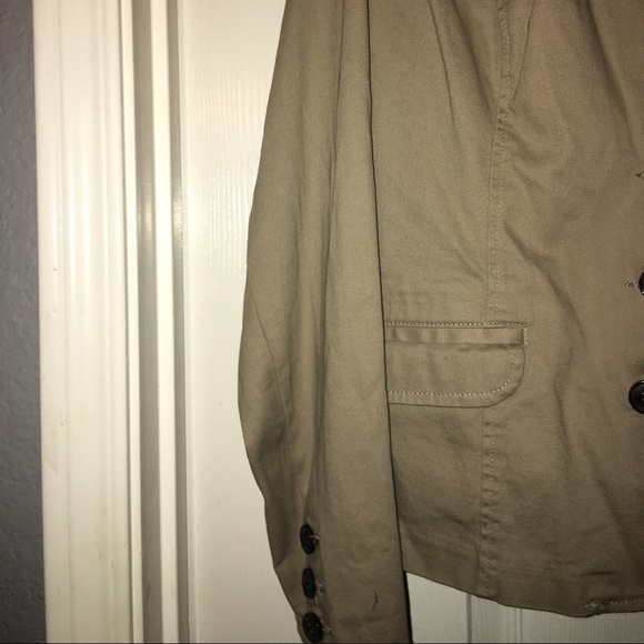 Tan Woman's blazer - Picture 4 of 4