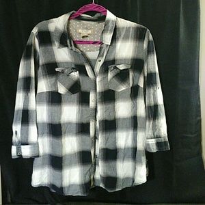 Light weight plaid check top sz 1x