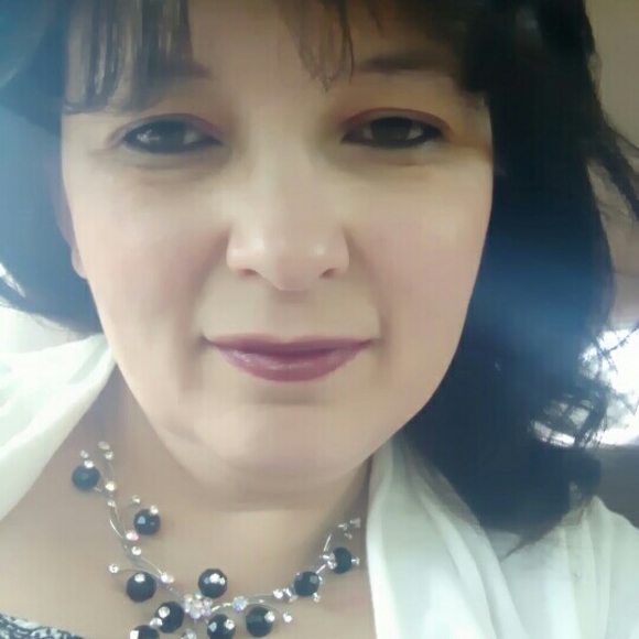 Meet your Posher, Anel