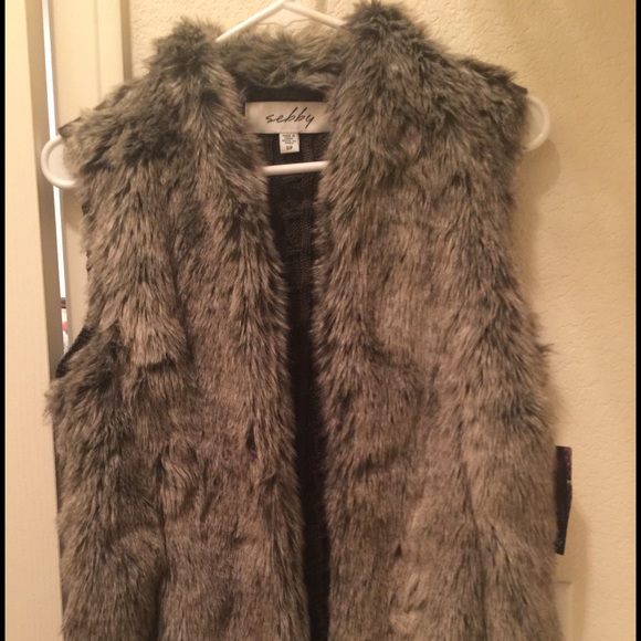 Faux Fur Knitted Vest