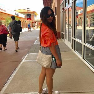 Meet your Posher, Juliet