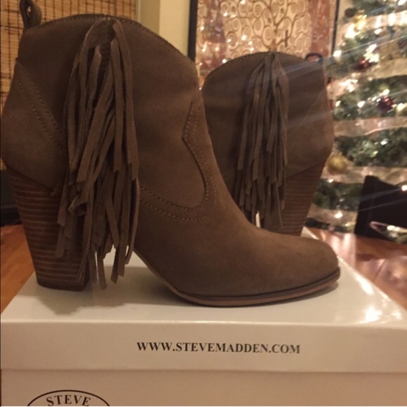 Steve Madden Cian booties