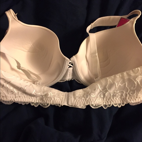 Bra - Picture 2 of 3