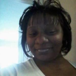 Meet your Posher, Lynette