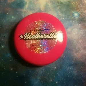 **RARE** MAC Heatherette, Alpha Girl beauty powder