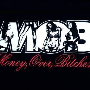 Meet your Posher, Raymond