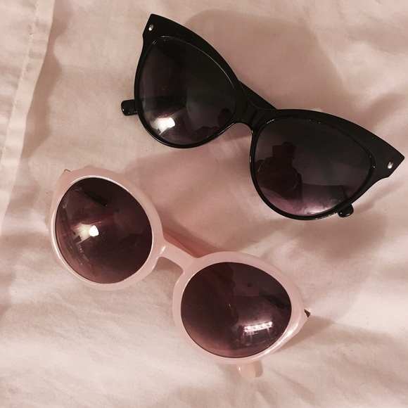 Set of F21 sunglasses