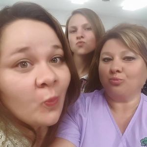 Meet your Posher, Julie