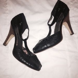 KAYA T-Strap black heels sz 9