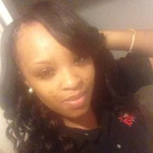 Meet your Posher, Derricka