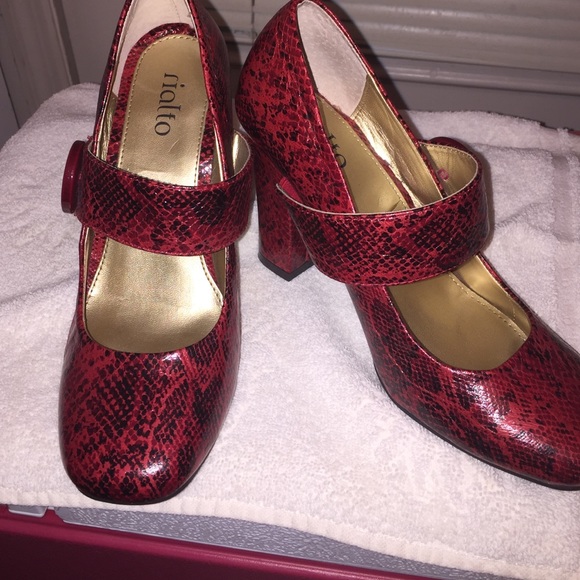Rialto platform heels size 6/12