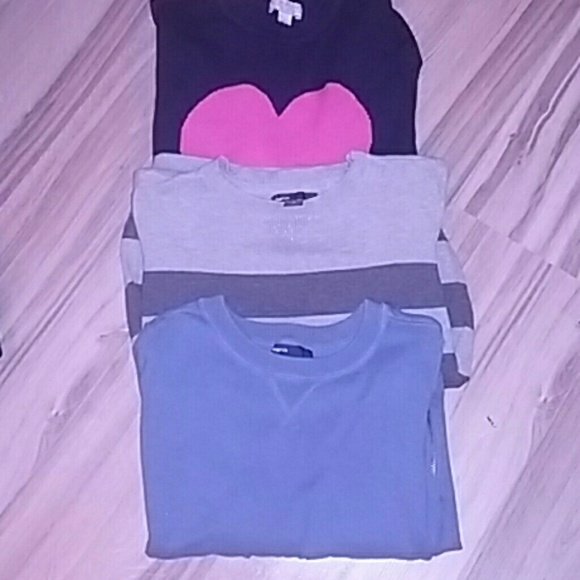 3 long sleeve sweaters