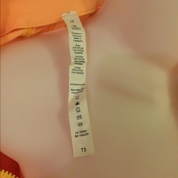 Lululemon Jacket - Picture 4 of 4