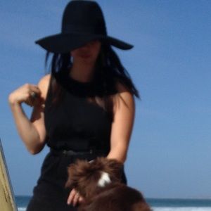 H&M Black Wide-Brim Fedora