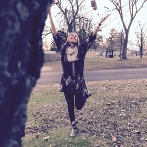 Meet your Posher, Kayla