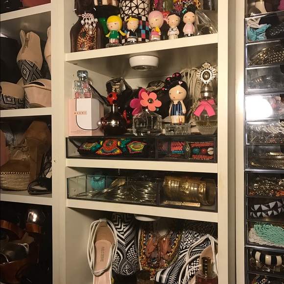 My Colorful Closet - Picture 3 of 4
