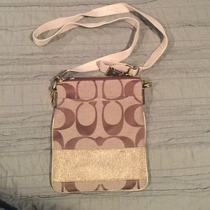Small Coach crossbody