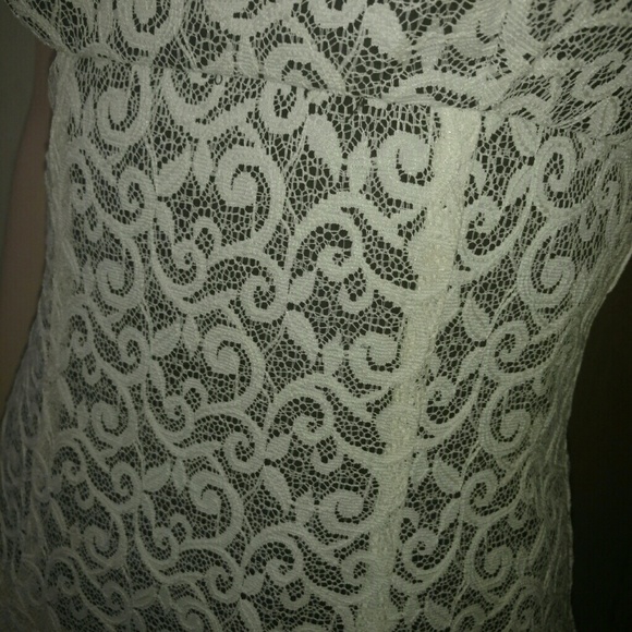 💍Bebe Lace Dress💍 - Picture 3 of 4
