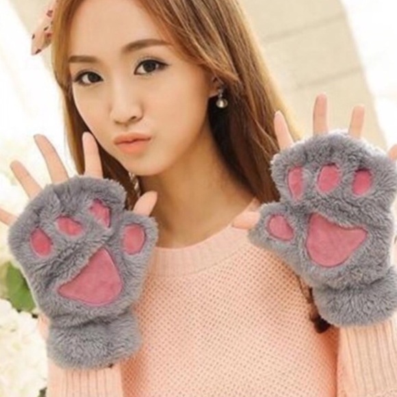 2 Available if interested. )))). Bear Paw Gloves - Picture 2 of 7