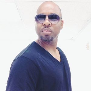 Meet your Posher, Dee