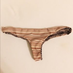 Acacia tan lines thong bikini bottom, size XS