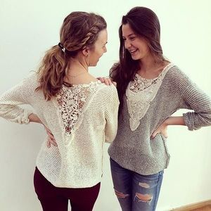 Hollister Lace Knit Sweater XS/S
