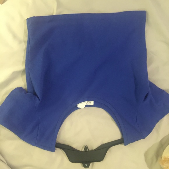 Blue crop top