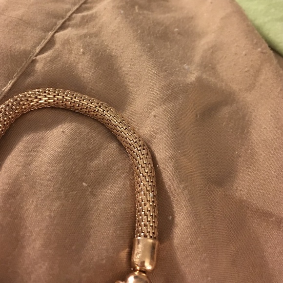 Bracket - Picture 3 of 4