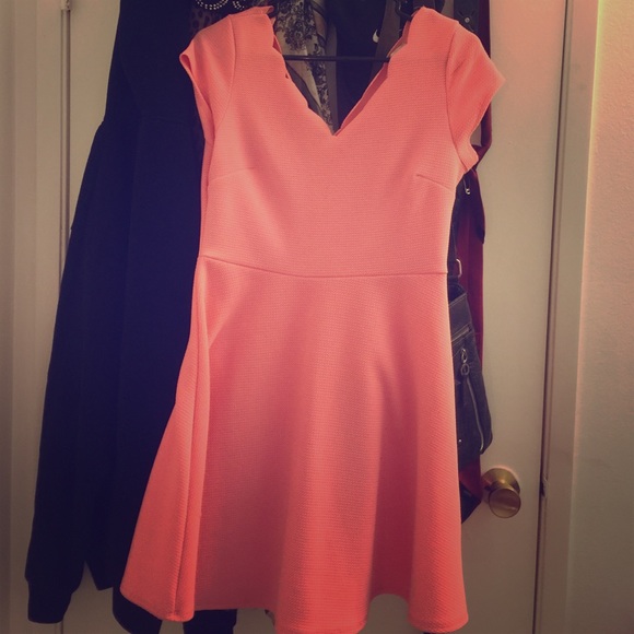 Coral Detailed Scoop Neck Flirty Dress - Picture 1 of 3