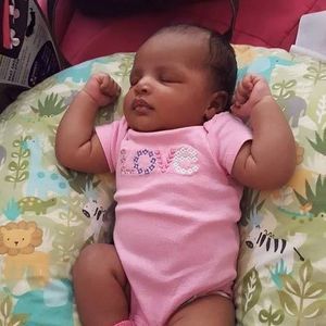 Meet your Posher, Winda