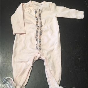 Footed baby Burberry outfit light pink