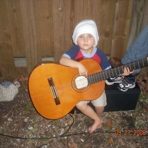 Meet your Posher, Tomas