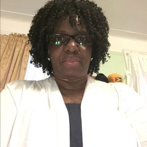 Meet your Posher, Maureen