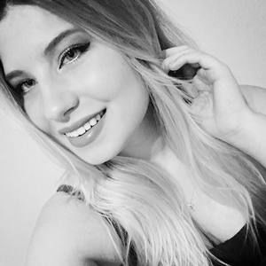 Meet your Posher, Victoria