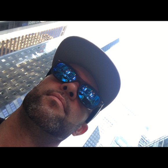 Meet your Posher, Edson