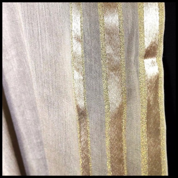 B16 Metallic Beige Gold Lurex Infinity Scarf - Picture 4 of 4