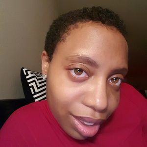 Meet your Posher, Jasmin