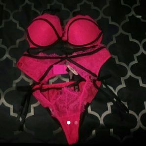 Victoria's secret Bombshell Set