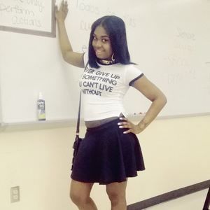 Meet your Posher, Meesha