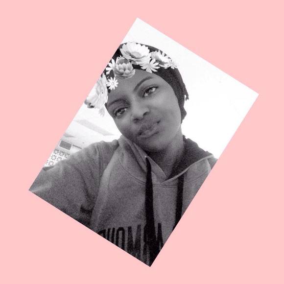 Meet your Posher, Halima - Picture 1 of 1