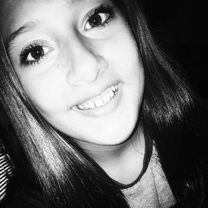 Meet your Posher, Emme