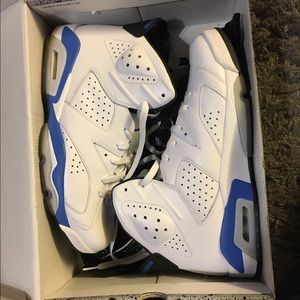 Air Jordan Retro 6 sport blue