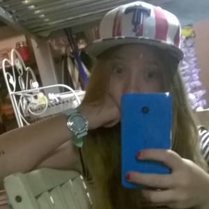 Meet your Posher, Emma