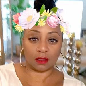 Meet your Posher, Deneen