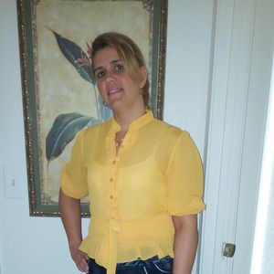 Meet your Posher, Lazara