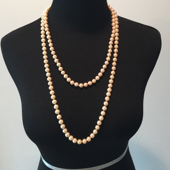 Vintage Jewelry - Two Vintage Faux Pearl necklaces