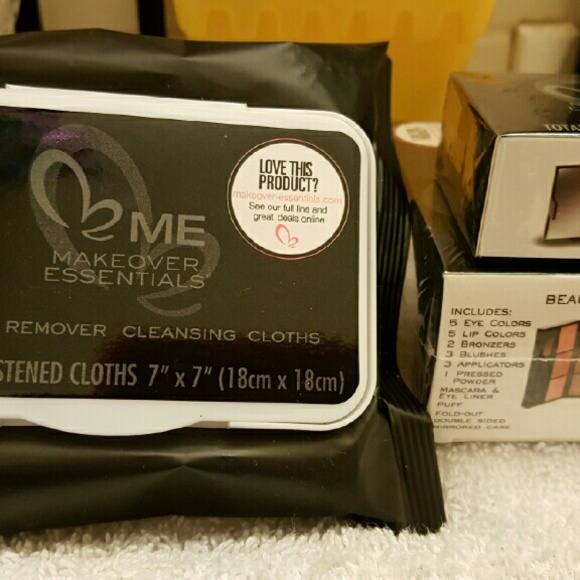 ME Makeover essential kit - Picture 3 of 4