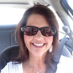 Meet your Posher, Lynette